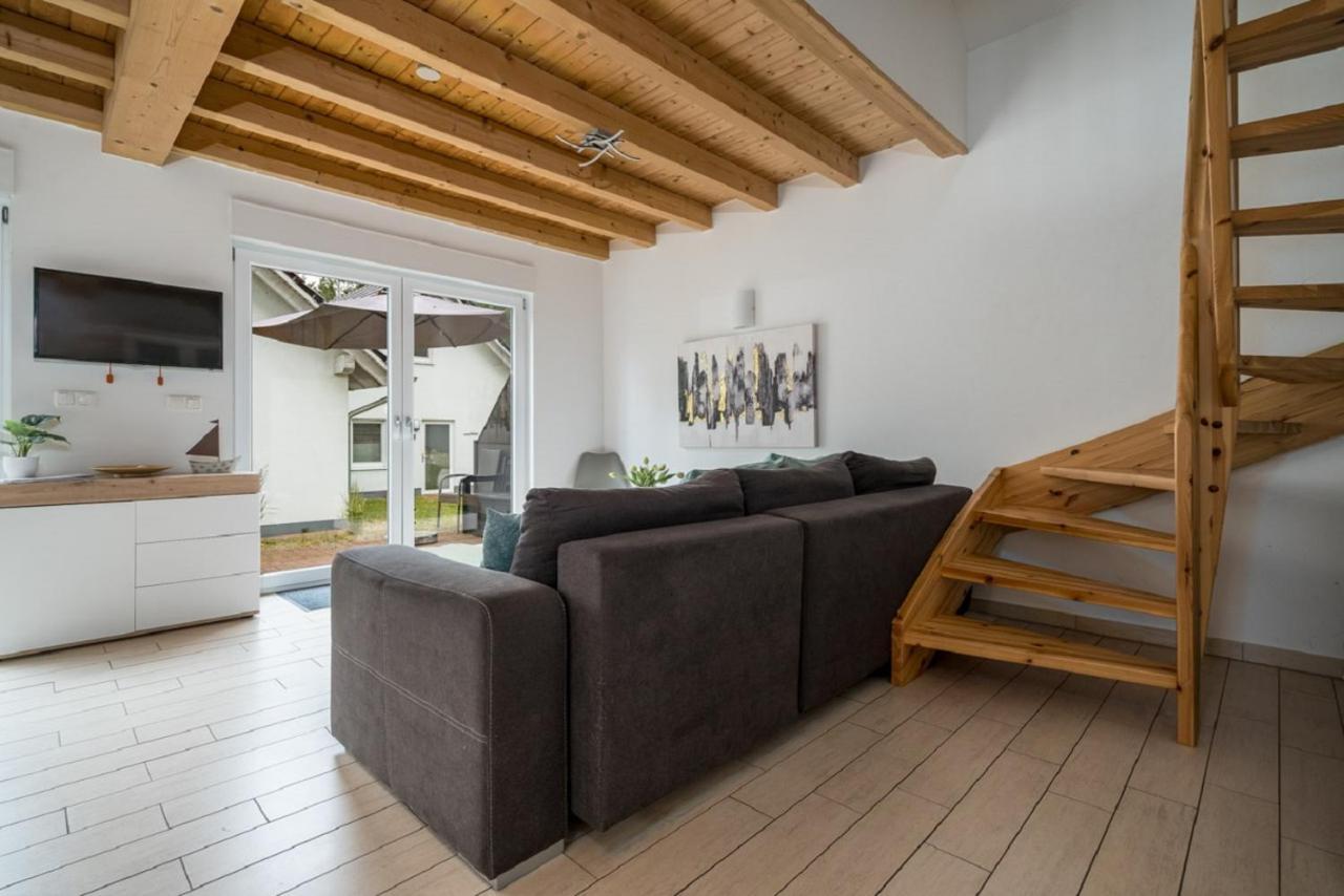 Ferienhaus Alpaka Plau am See Luaran gambar